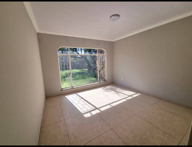 3 BEDROOM HOUSE FOR SALE IN ARCON PARK